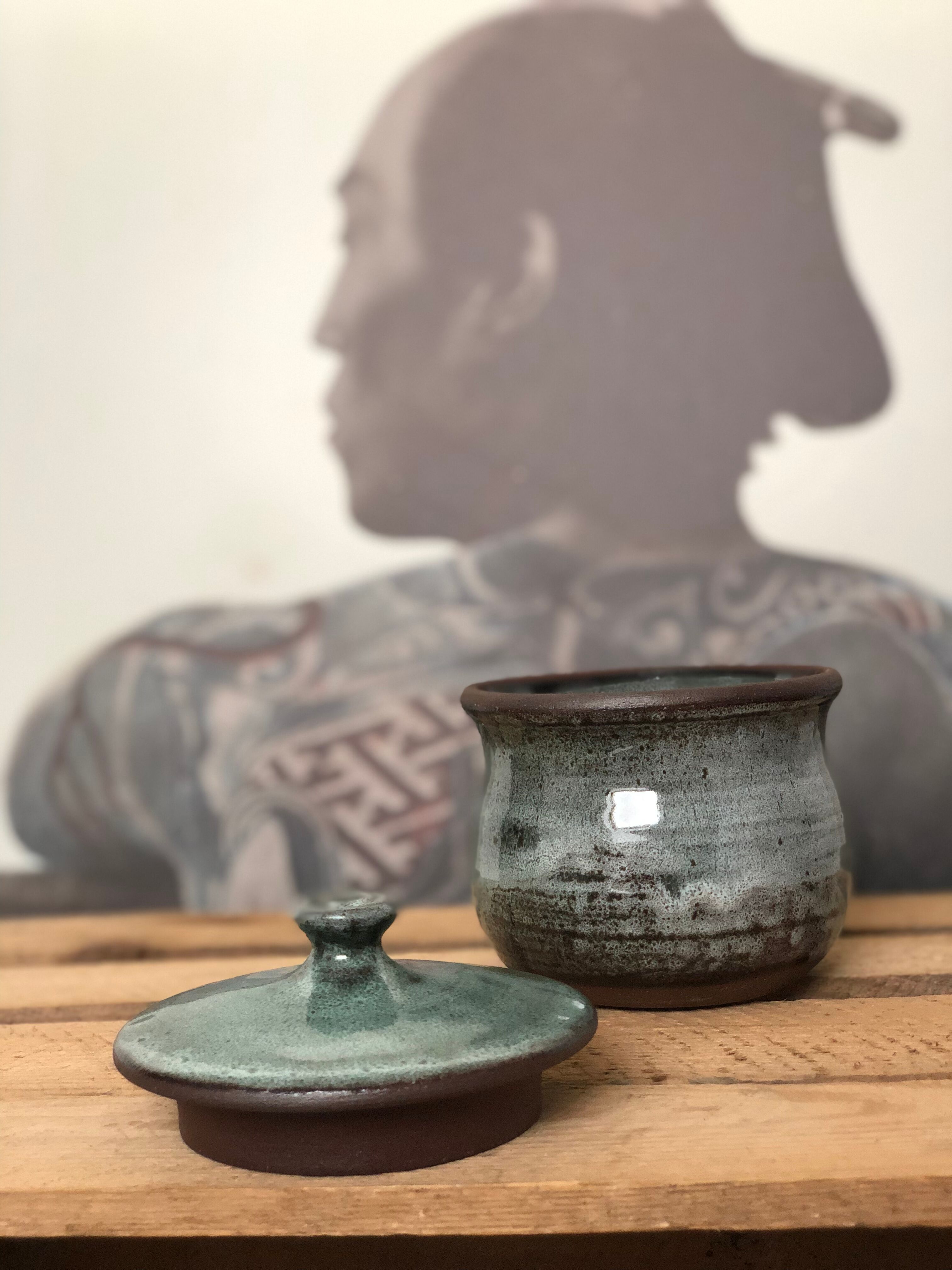 Ceramic storage box