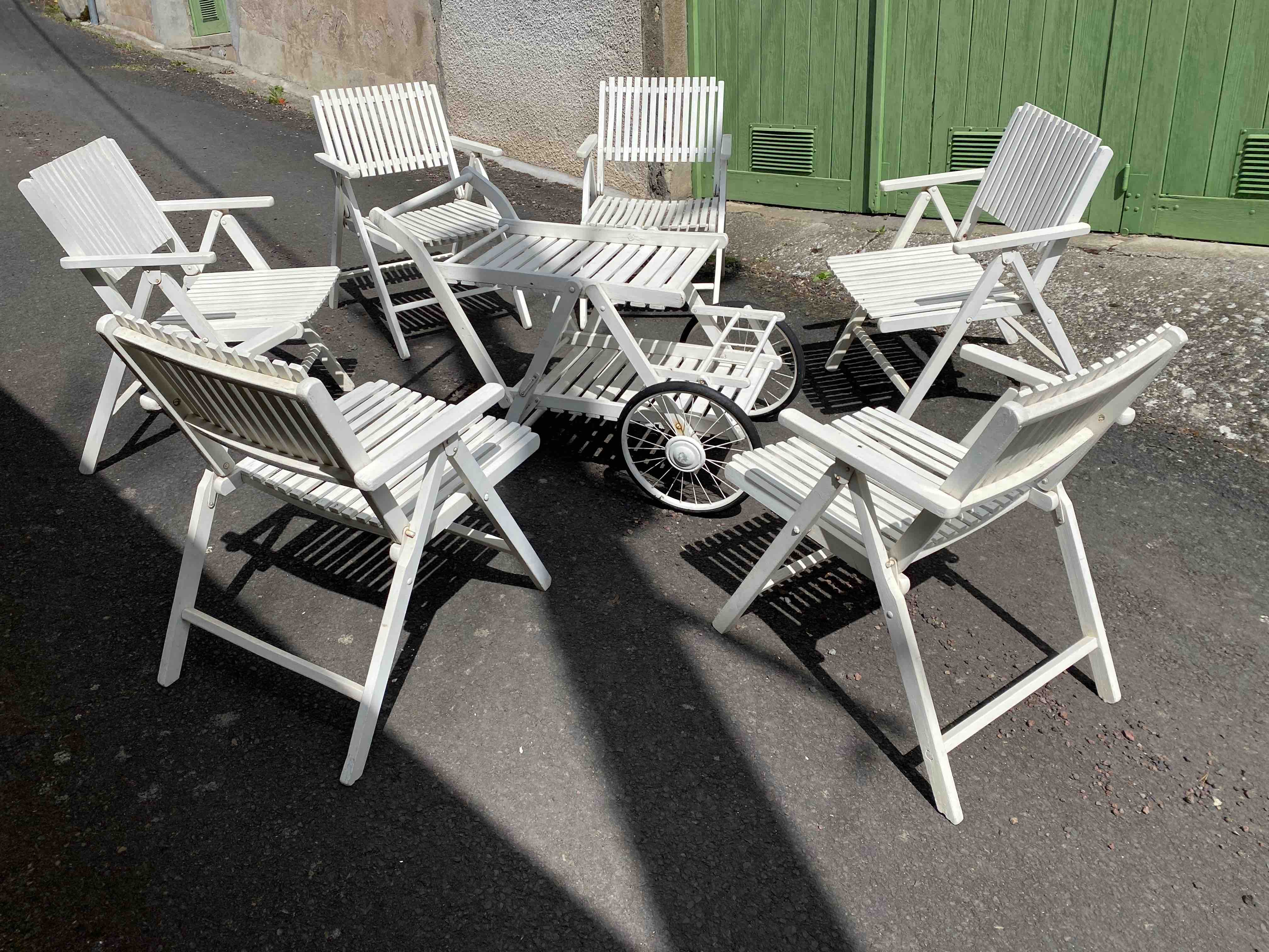 Folding vintage garden furniture
