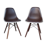 Pair of Ray and Charles Eames chairs on Dowel Bases, Herman Miller USA