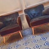 1 cute little round Chair 50 years