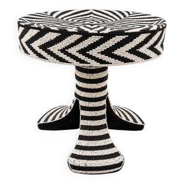 Tabouret Africain Trois Pieds  Perlé – Assise décorative africaine