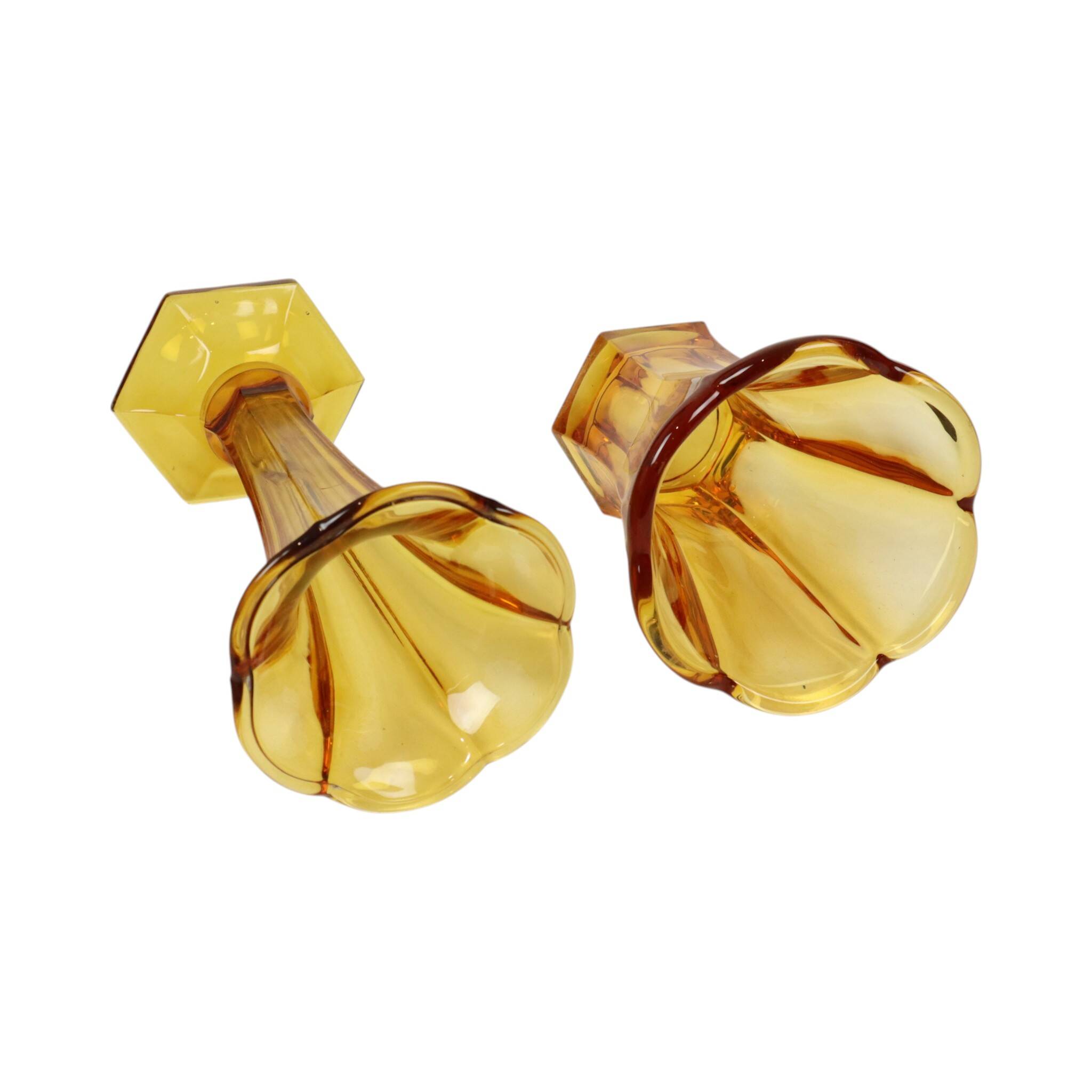 Set of Amber Vases Luxval Américain Art Deco 1935