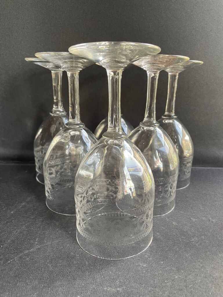 6 Large glasses 1/2 guilloché crystal – Art Nouveau