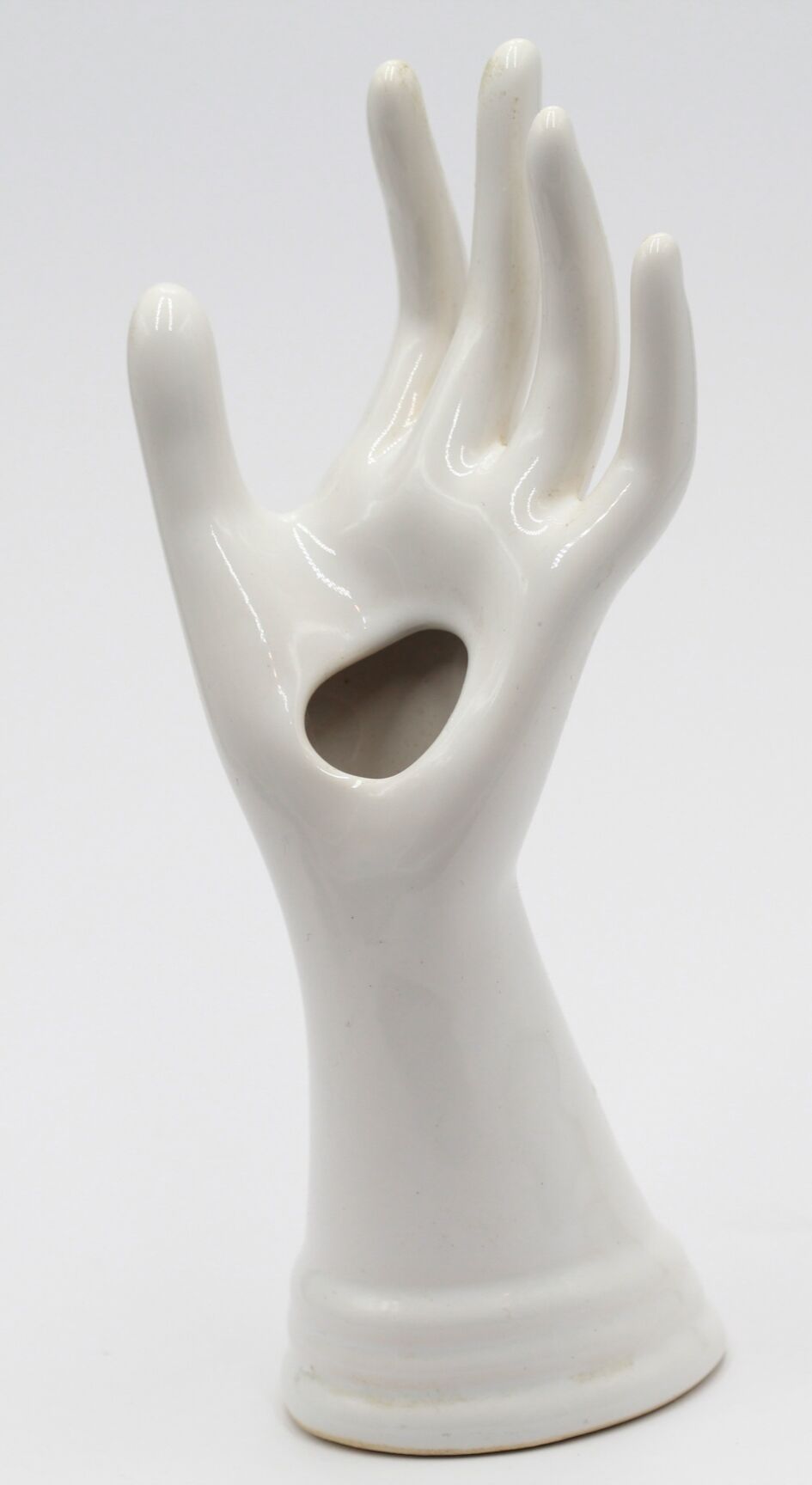 Ceramic hand baguier