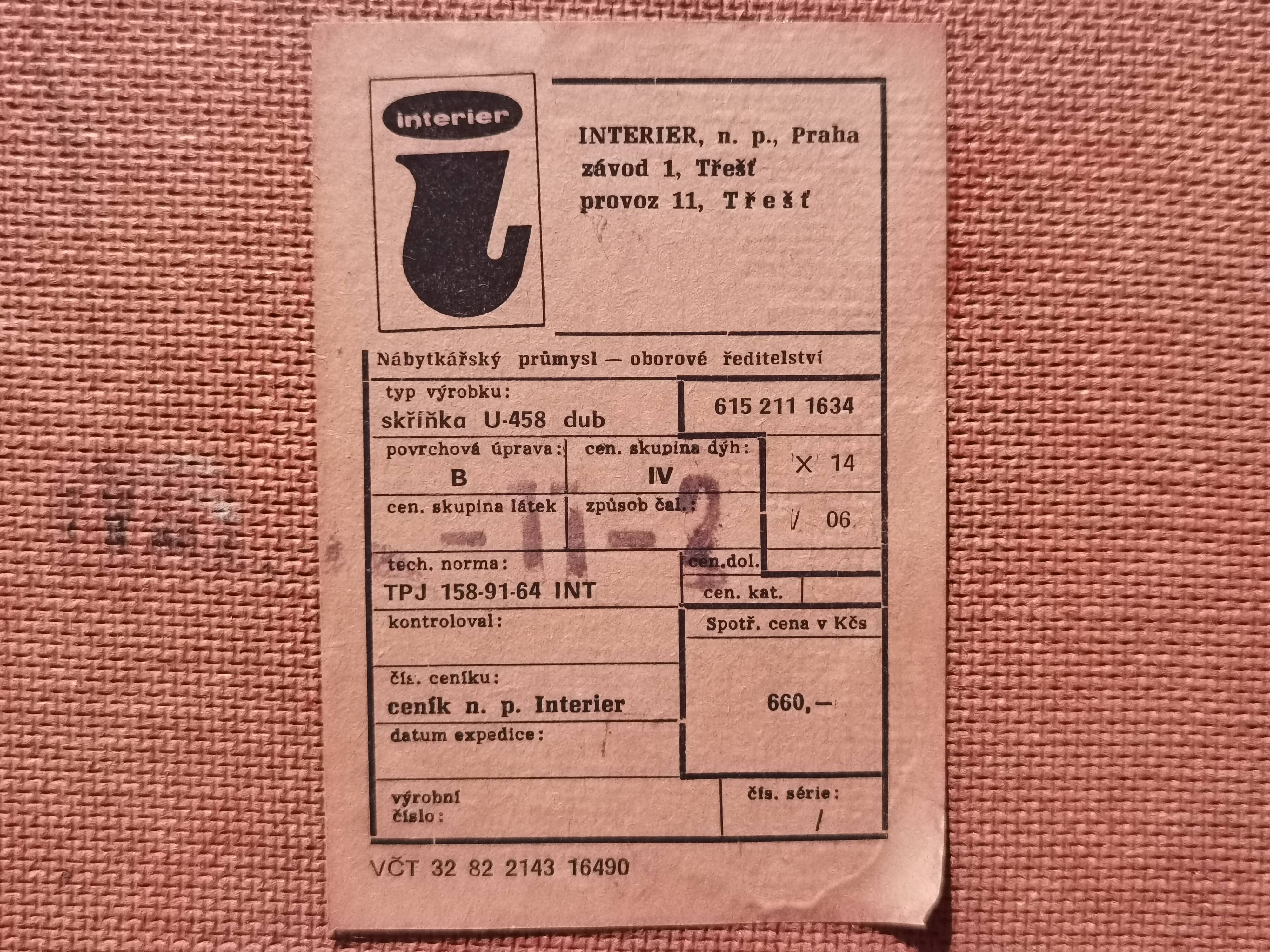 Buffet, U 458 by Jiri Jiroutek