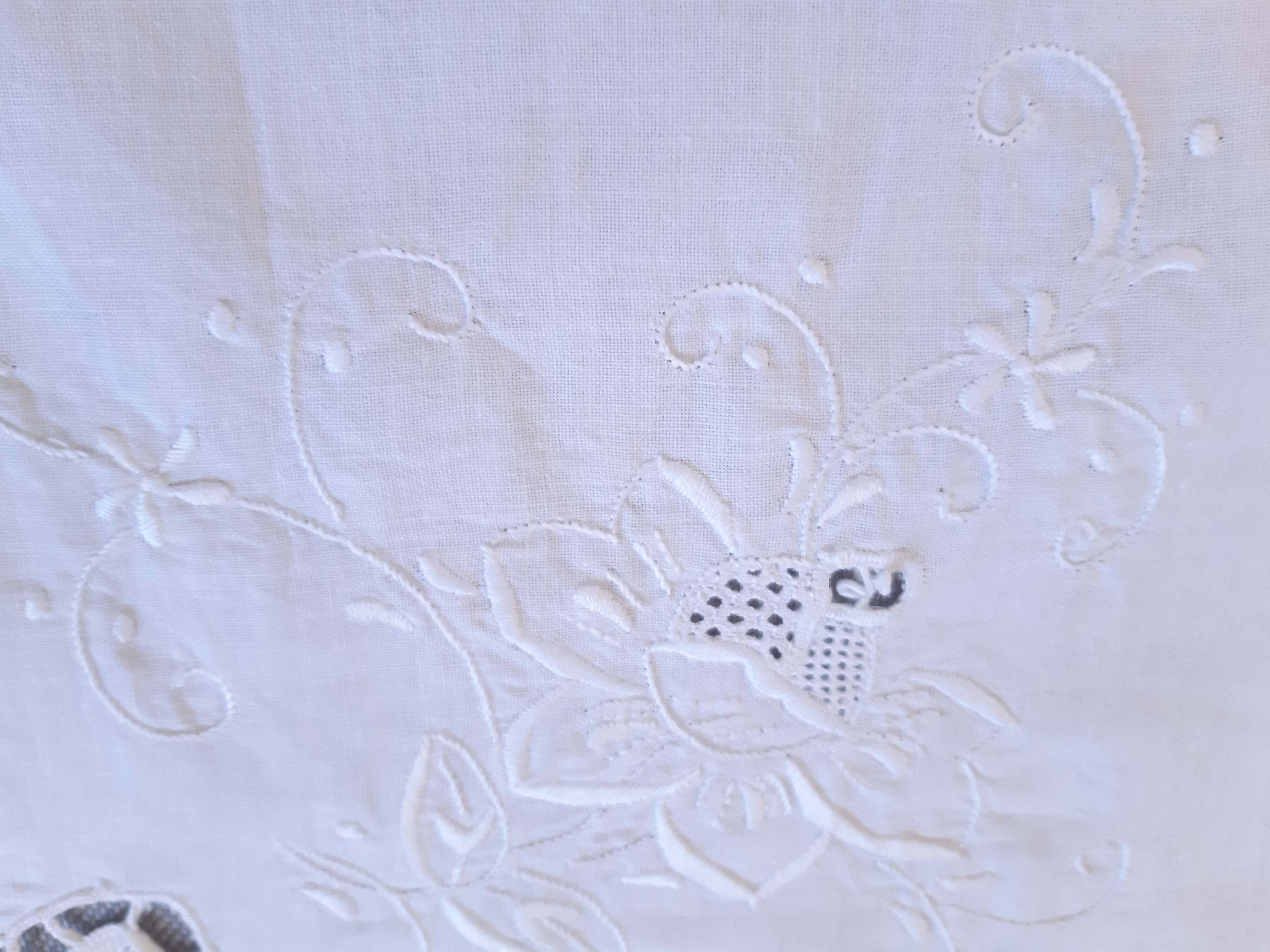 Old embroidered sheet 310 x 230