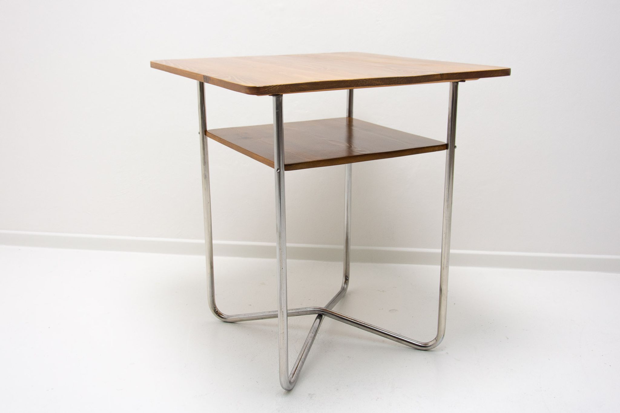 Bauhaus coffee table, Czechoslovakia, 1930´s
