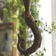 Lampe sculpturale vintage avec dauphin en bronze sur base en marbre noir -Holl