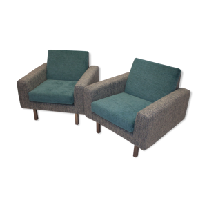 Paire de fauteuils 410