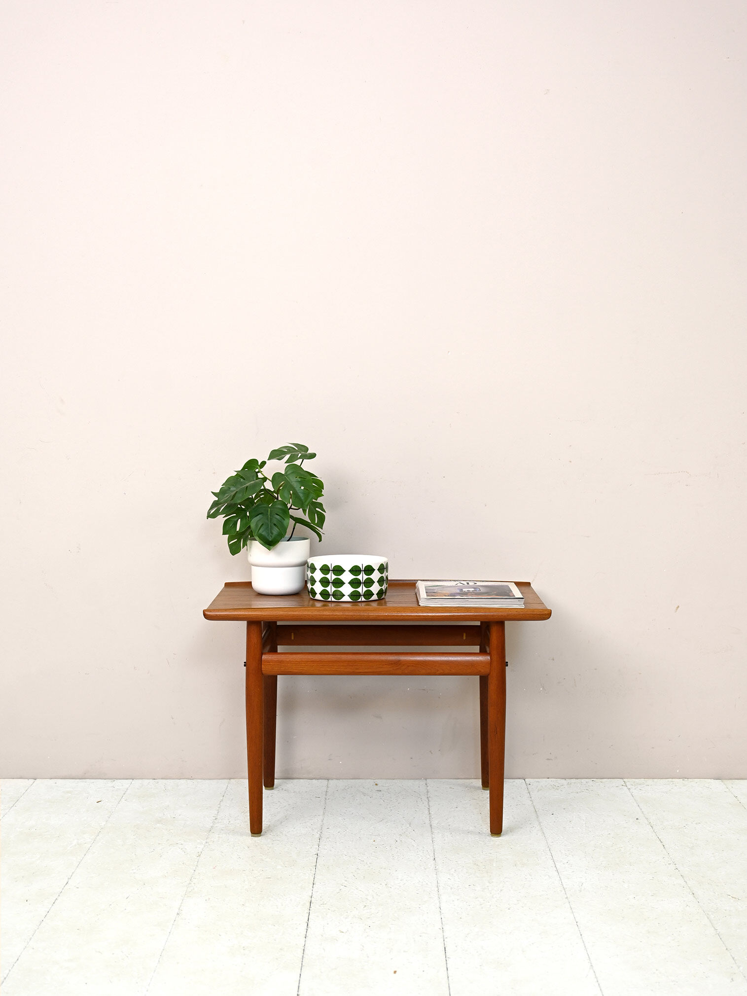 Scandinavian modern antique sofa table