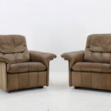 1970s Pair of Exclusive De sede Buffalo Leather Armchairs, Switzerland