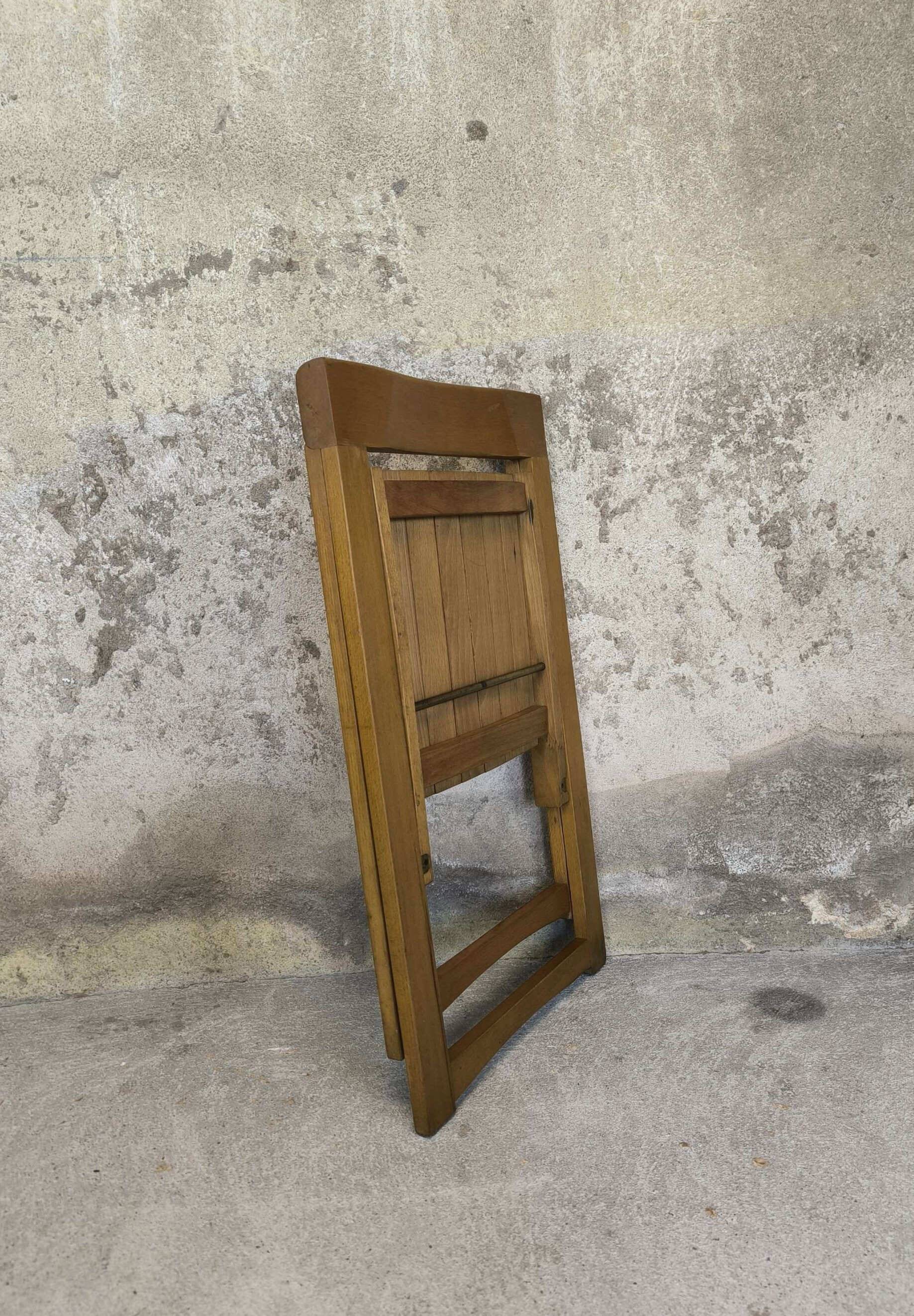 Vintage folding chair in wood by Aldo Jacober