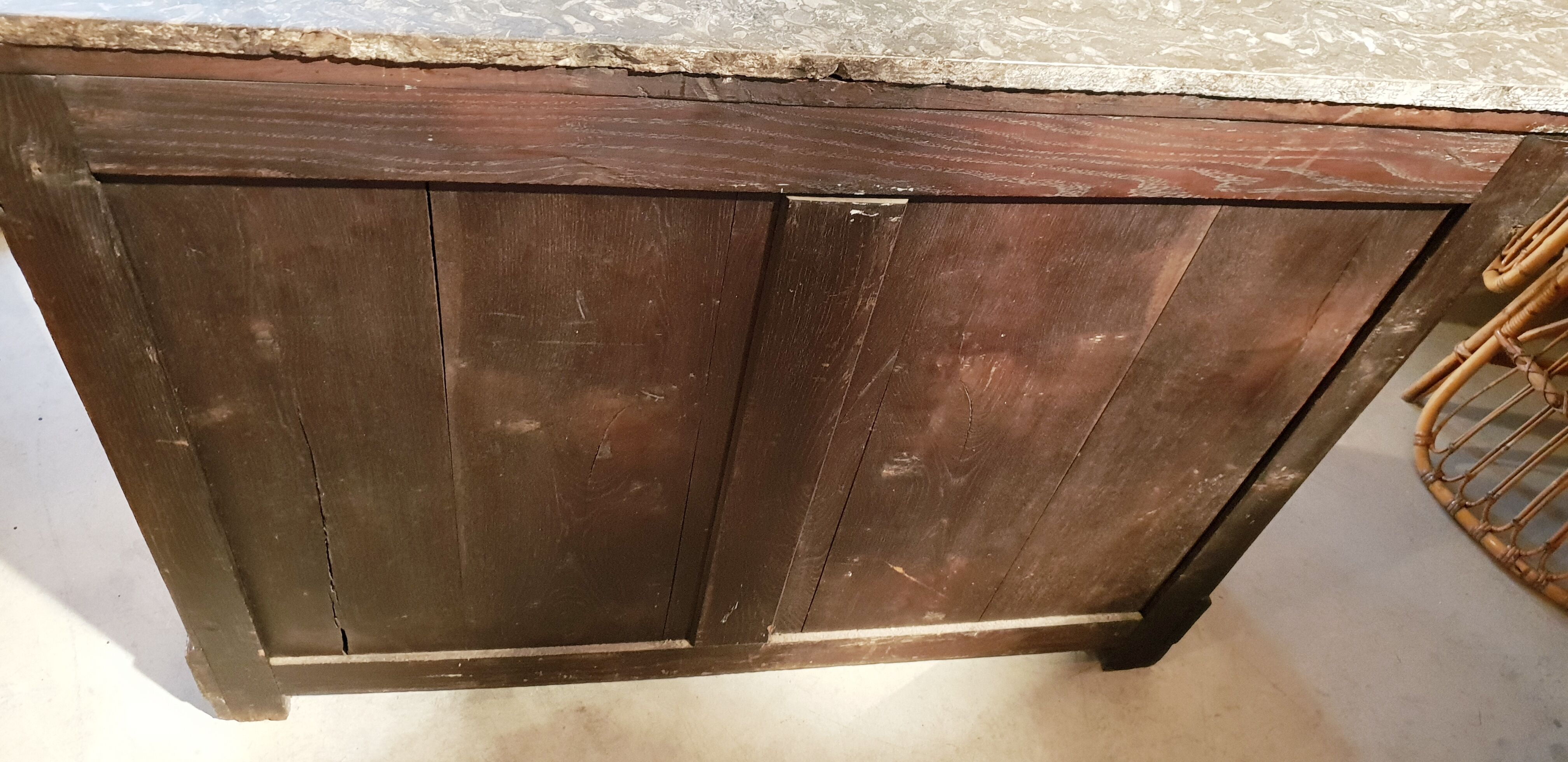 Louis Philippe dresser