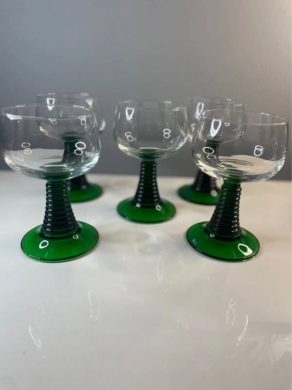 5 verres Roemer vintage