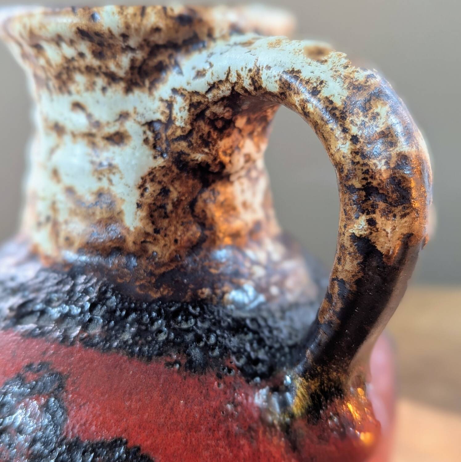 Vase West Germany Bay 631-14, cruche Fat Lava vintage