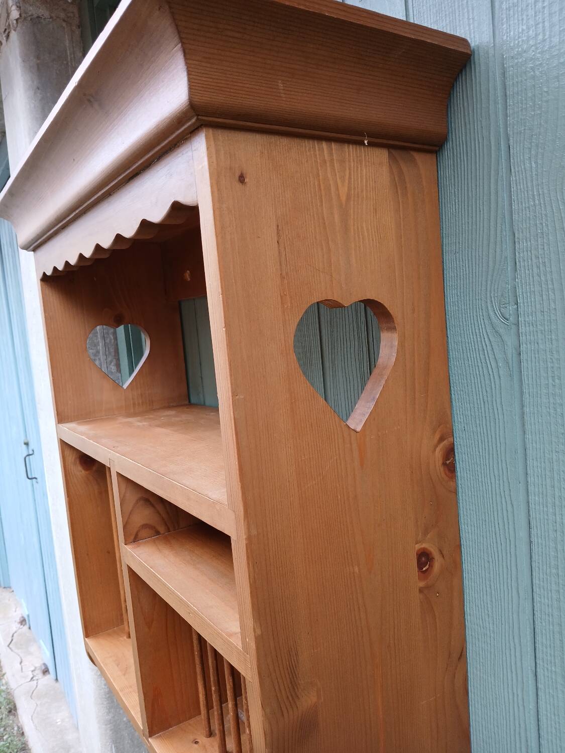 Wooden wall shelf/dresser