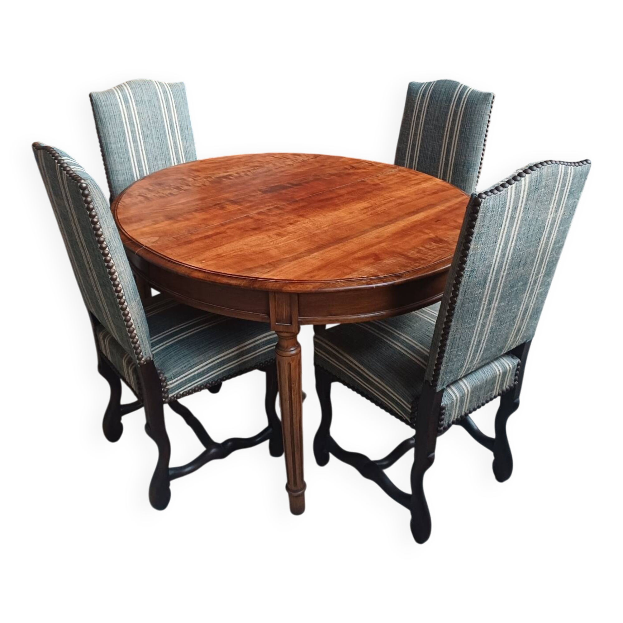 Table ovale + 4 chaises
