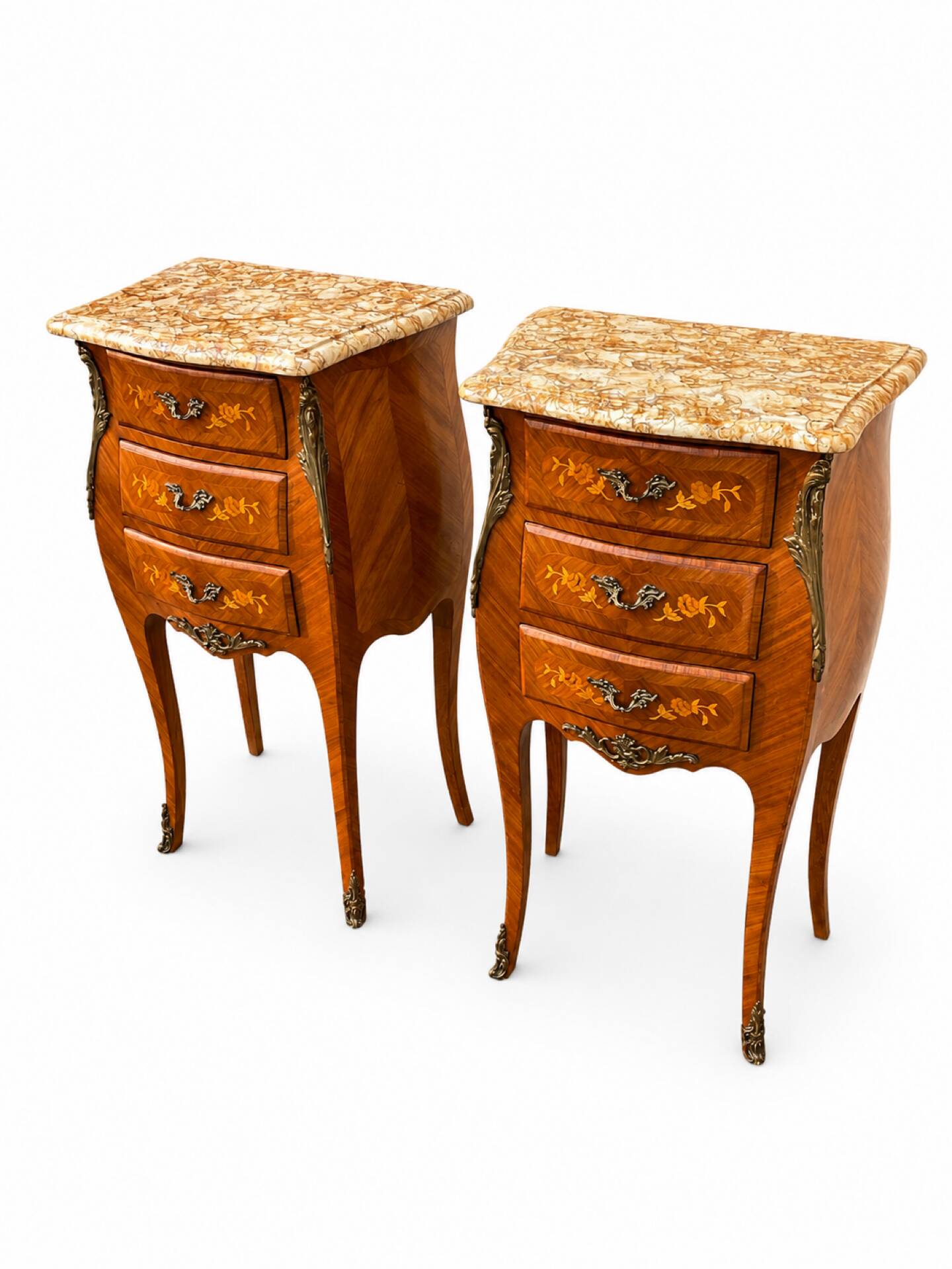 Paire de table de chevet style Louis XV en Bois de Rose