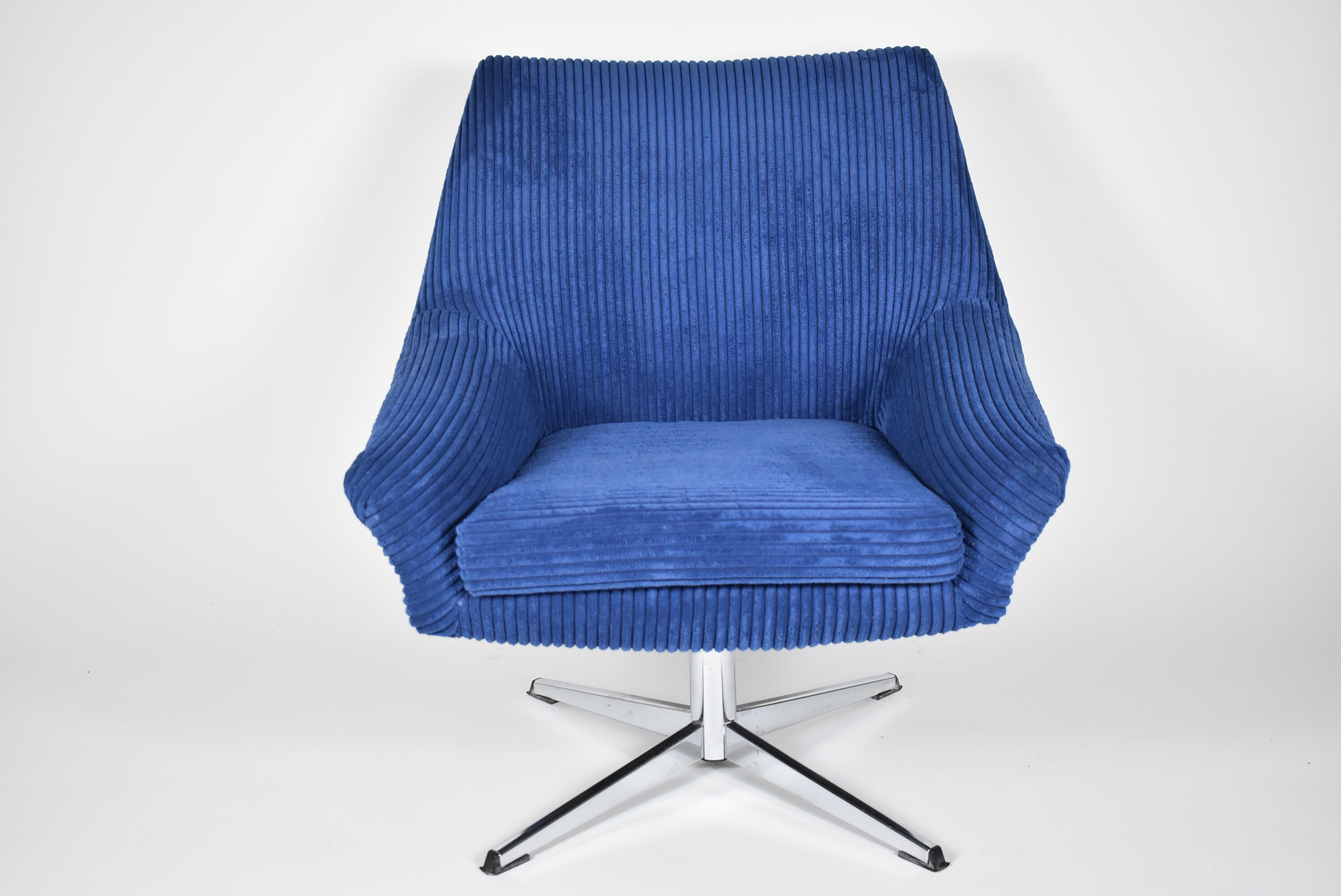 Vintage Cord armchair Shell, Deutsche Democratic Republic, DDR, 1960s, Blue