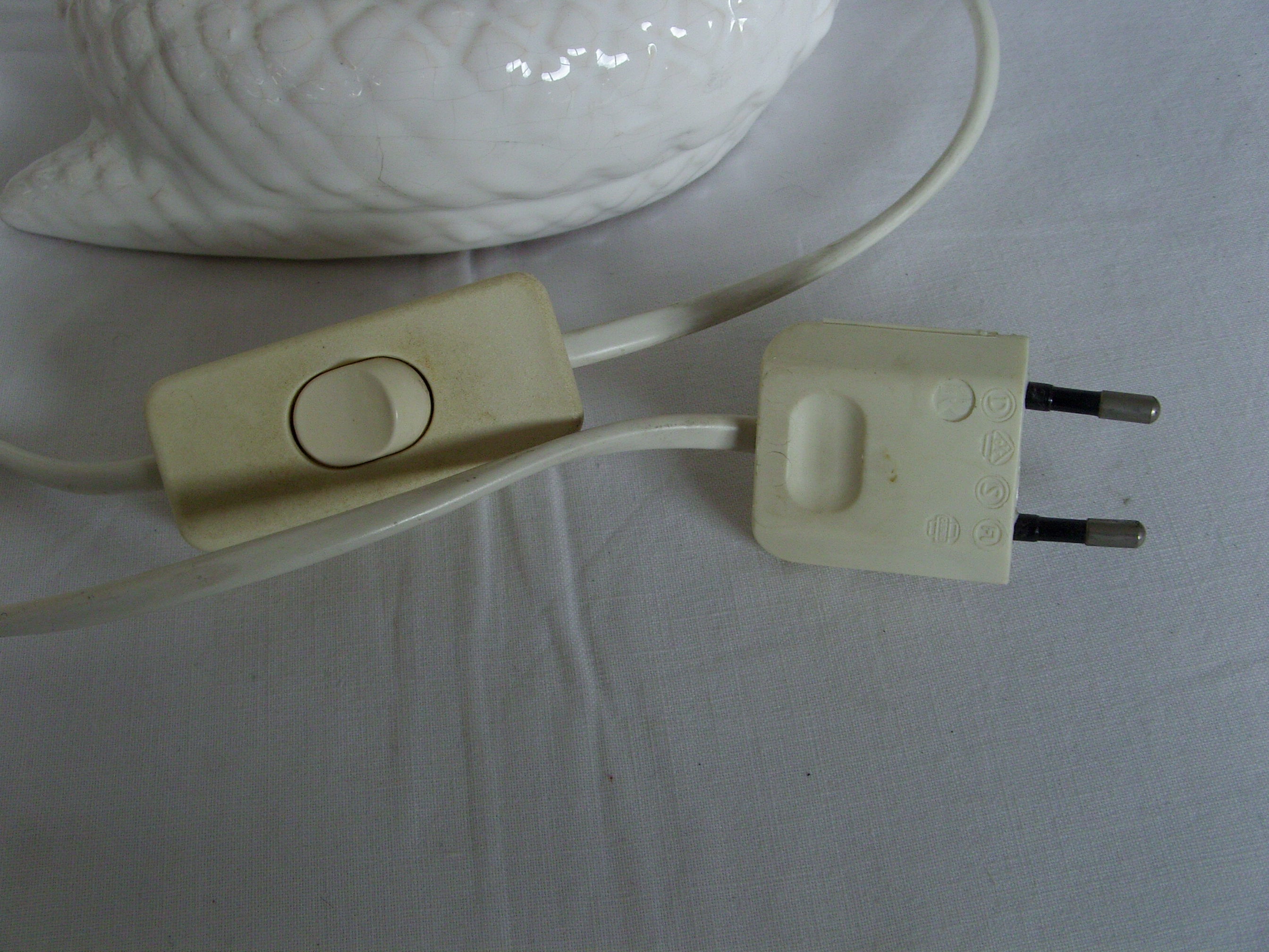 Cracked ceramic snake bedside lamp globe opaline year 80