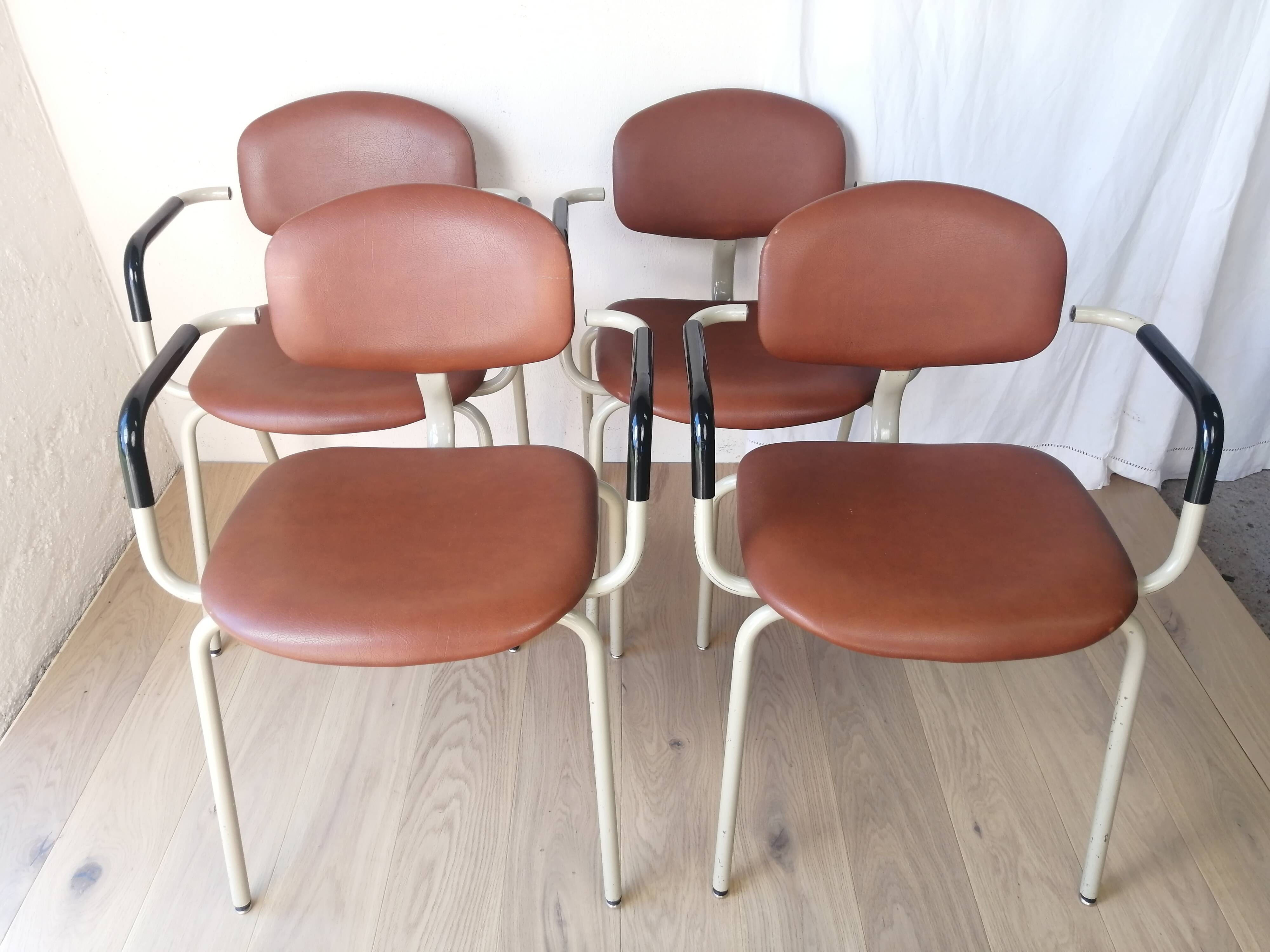 Set of 4 420-44 Strafor-Steelcase Vintage Armchairs