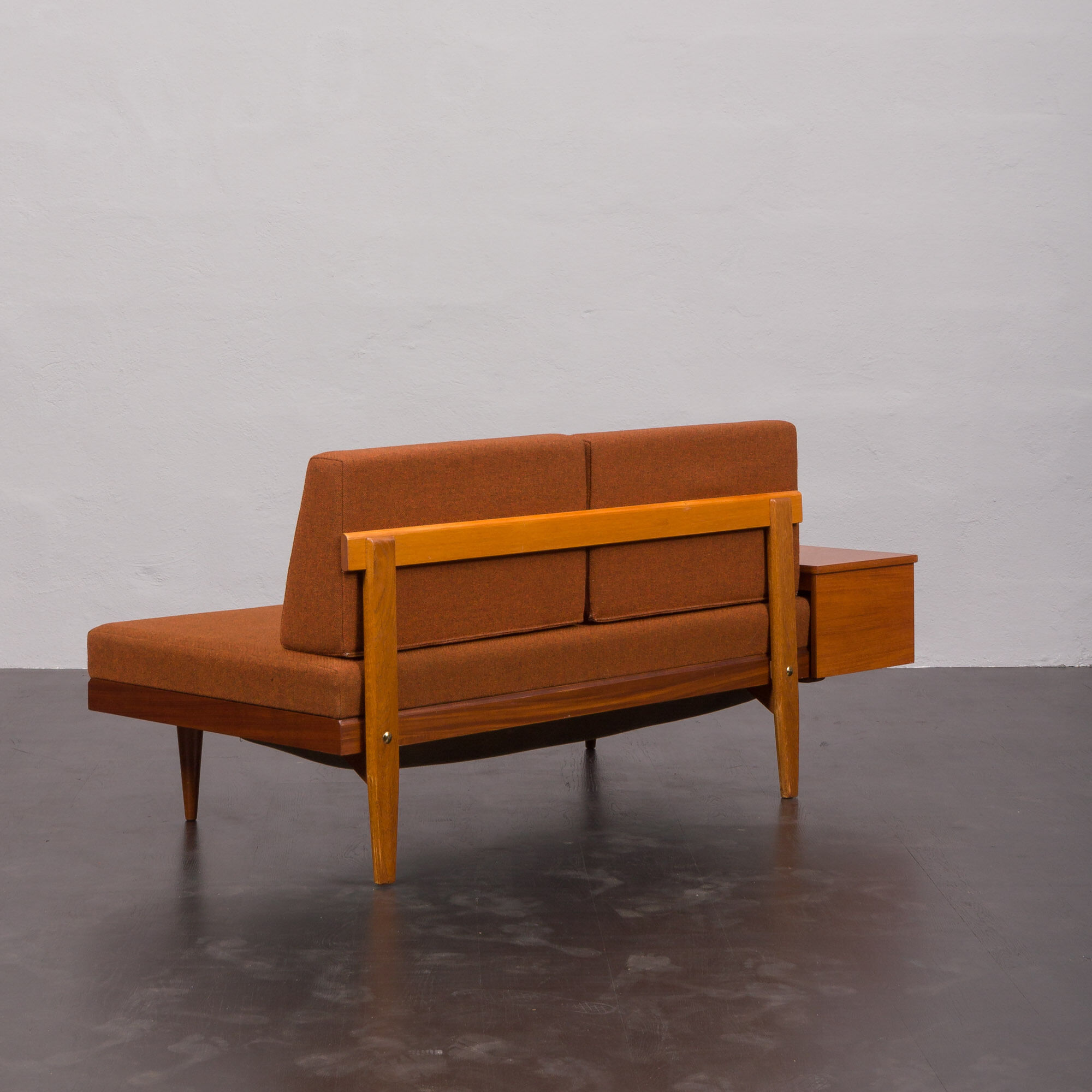 Svane daybed by Igmar Relling in original dark orange wool upholstery, Norway 1970s