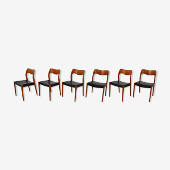 Suite de chaises scandinaves teck Niels O Moller modèle 71