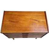 Small Danish chest with 3 drawers in teak finer