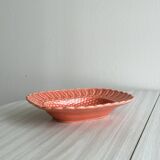 Plat ancien en céramique , coloris corail