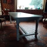Antique solid oak farmhouse table with turned legs