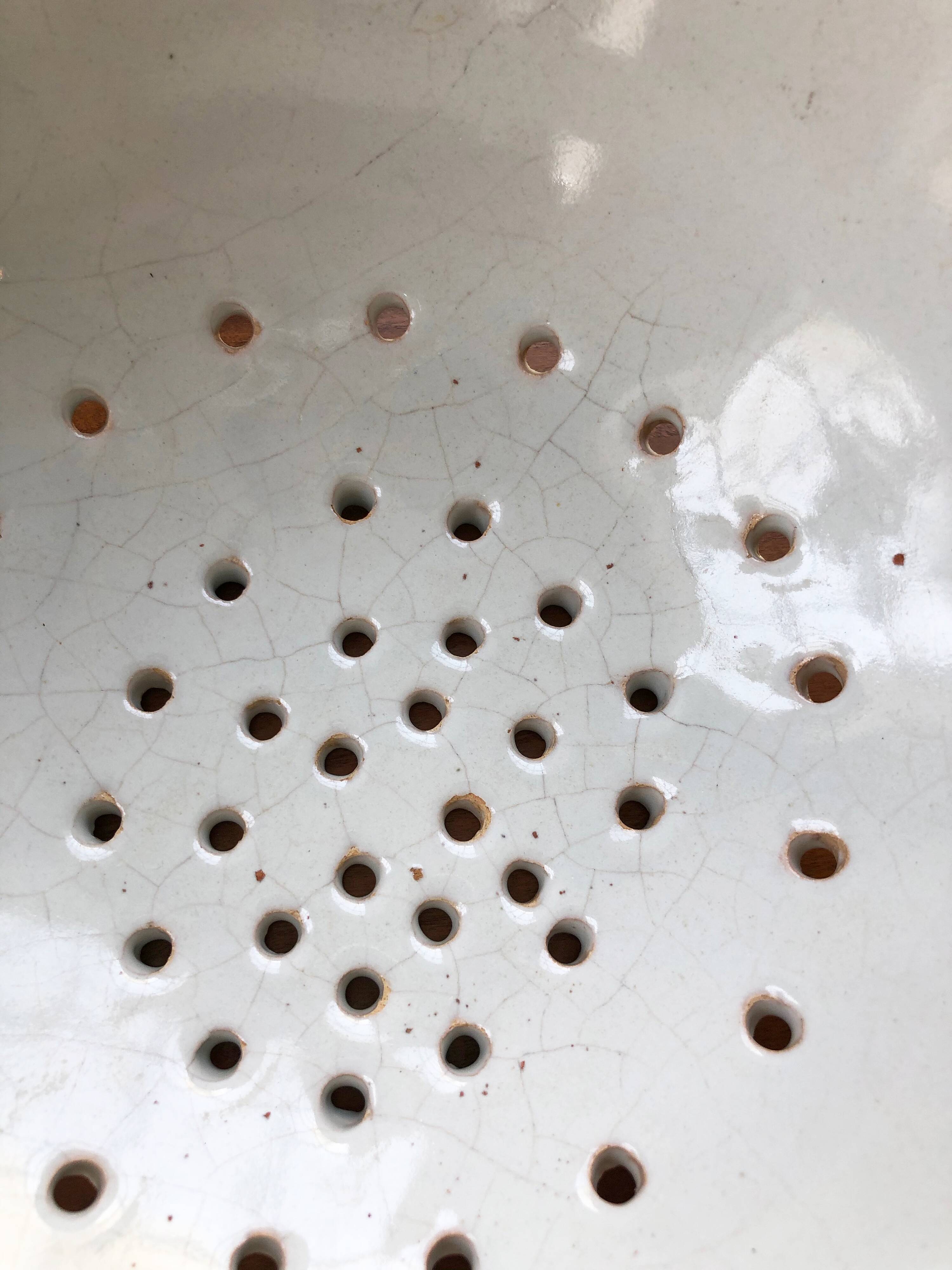 Fruit or vegetable drain dish