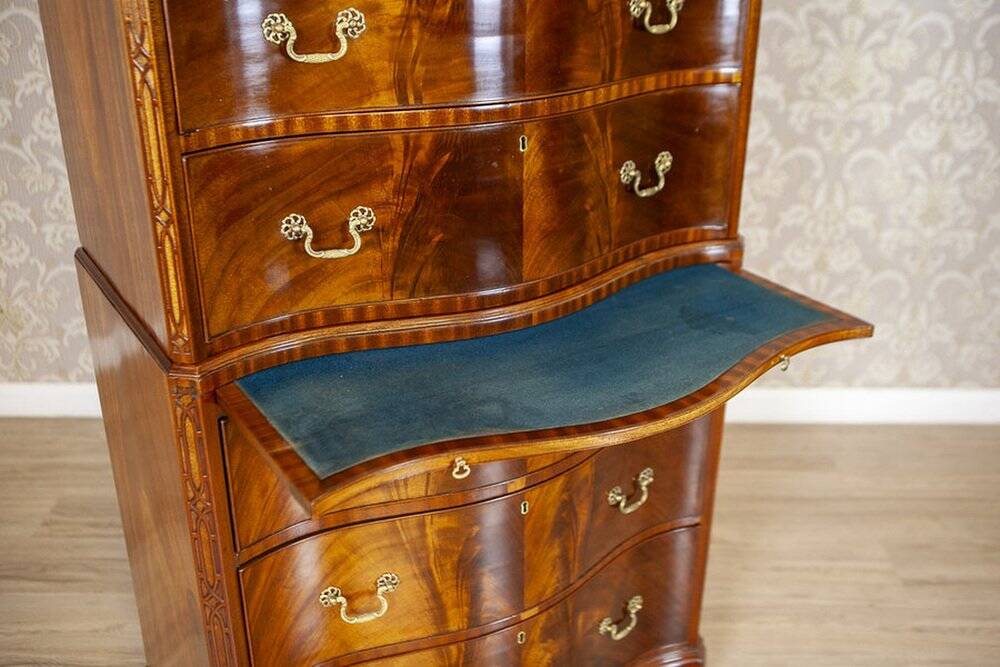 Antique Dresser with Shellac, 1890s