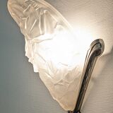 Art Deco wall lamp in frosted glass and nickel-plated bronze circa 1920