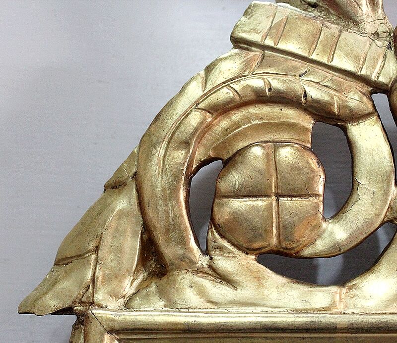 Miroir en bois doré, style Louis XVl, début XXe