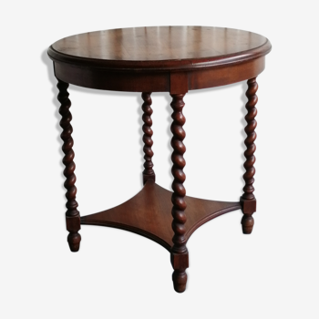 Table Pedestal table with wooden legs turned in Rosaries of Haute-Epoque Style