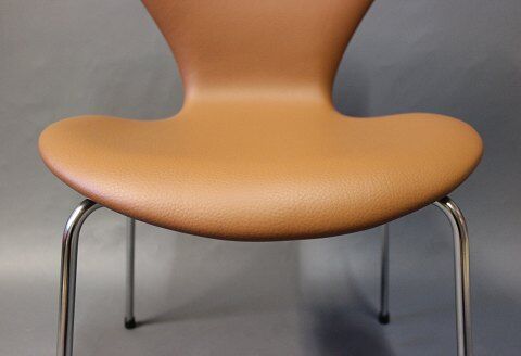 Ensemble de 6 chaises 3107 Arne Jacobsen