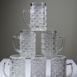 6 petites chopes et plateau vintages/anciennes en verre pressé style art déco