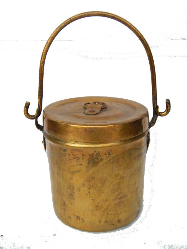 Milkpot in brass india