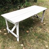 Folding guinguette table