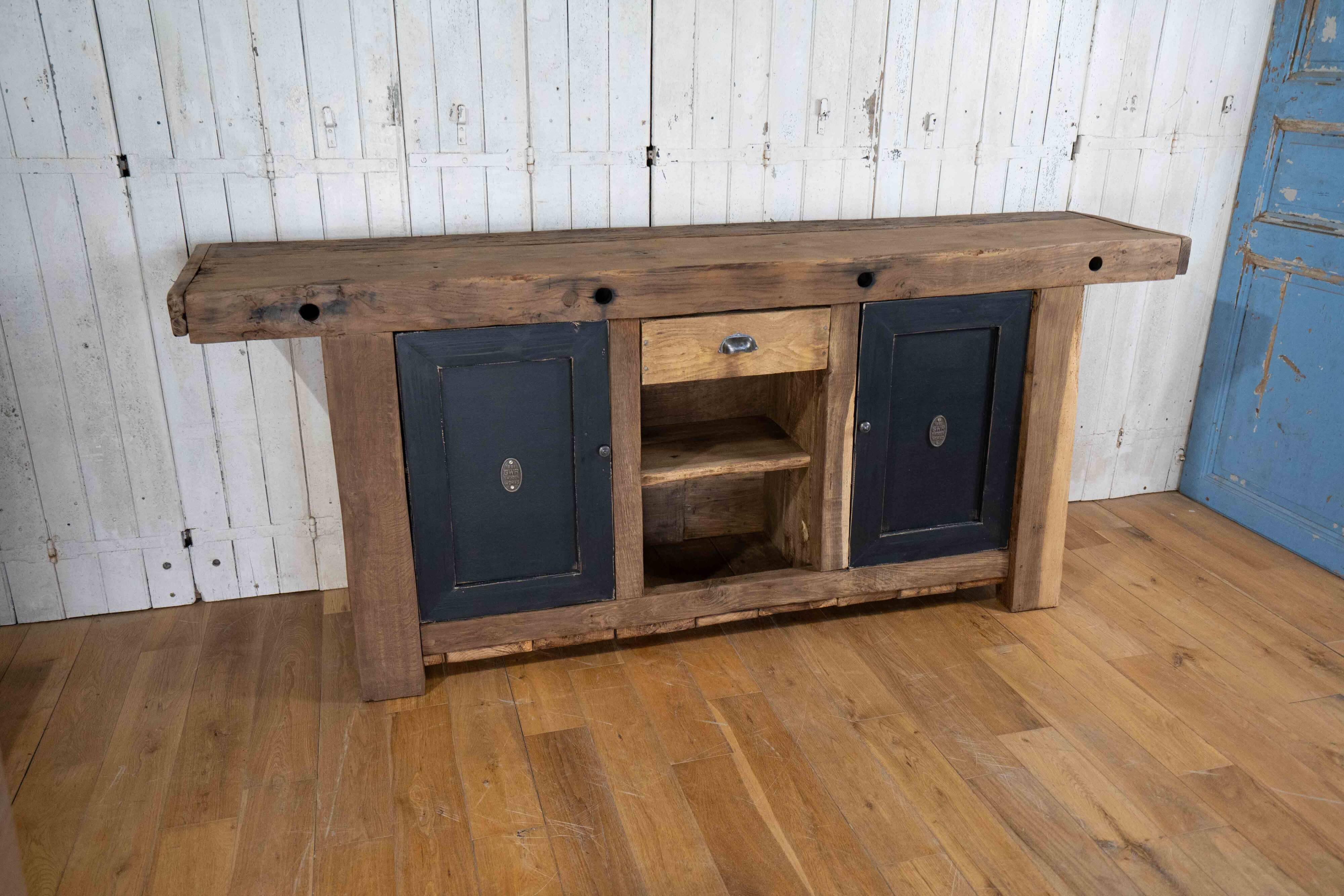 Restored old workbench