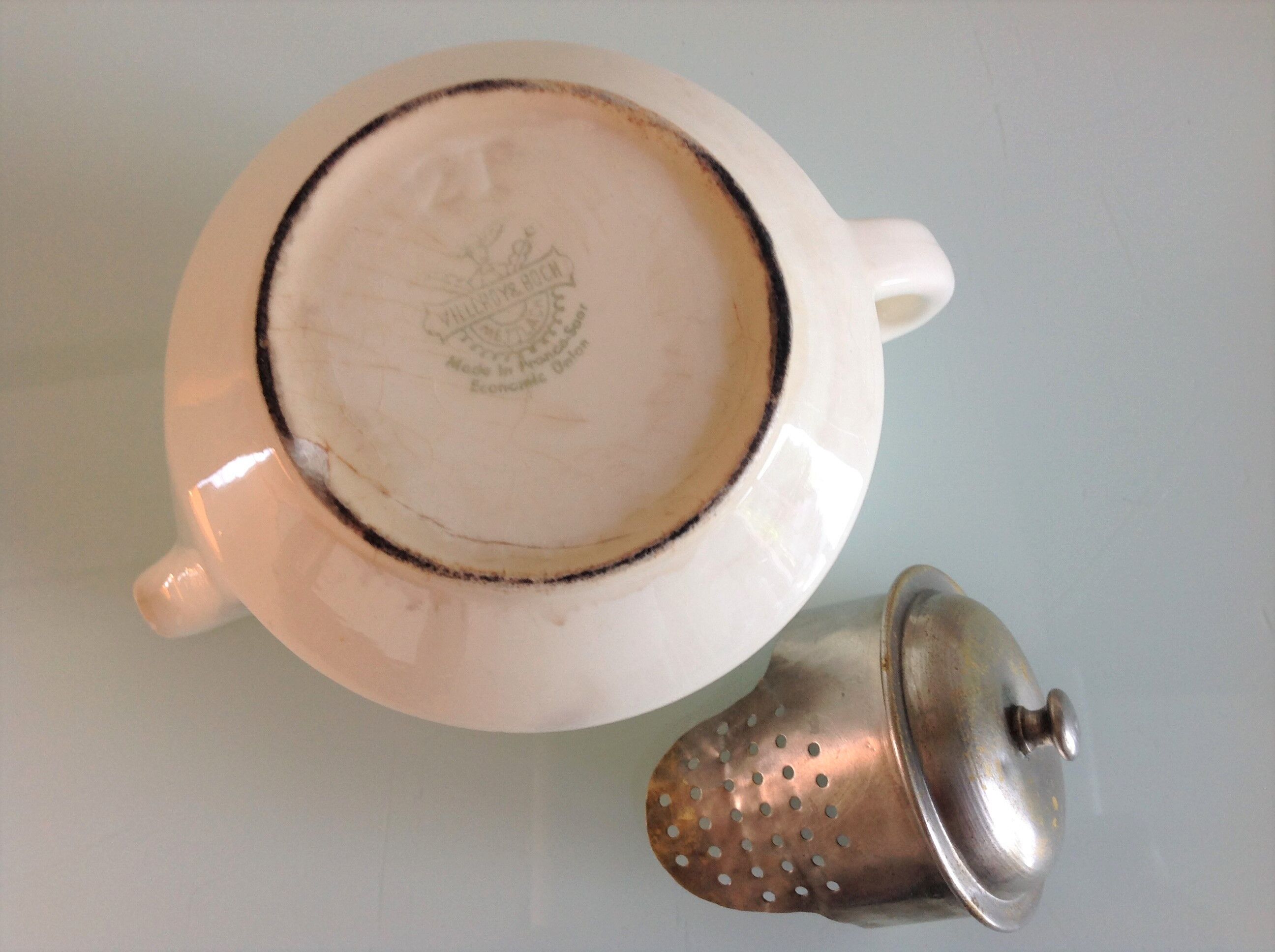 White theiere by Villeroy and Boch vintage 50/60s
