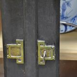 Art deco-style black laqué showcase