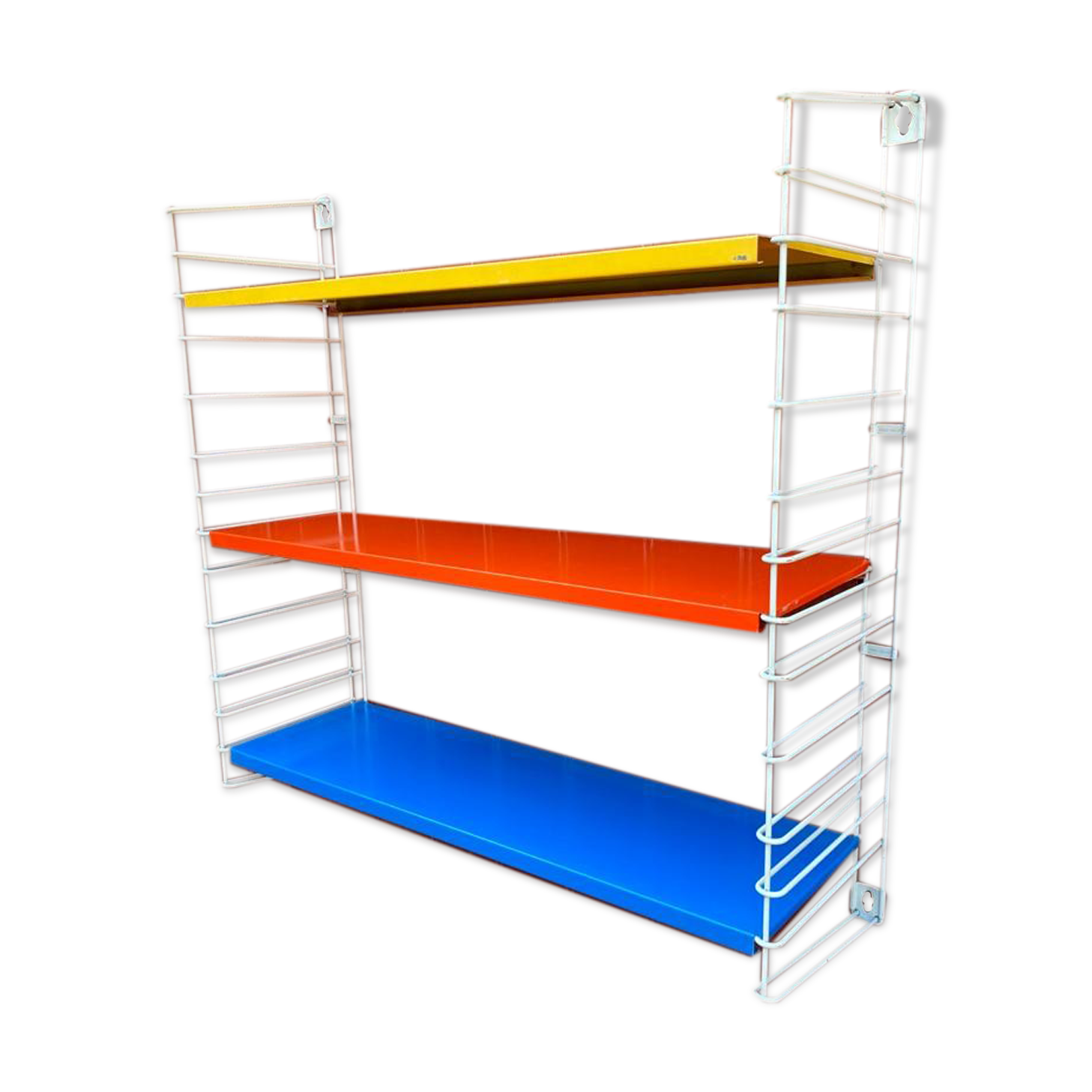 Tomado holland shelves