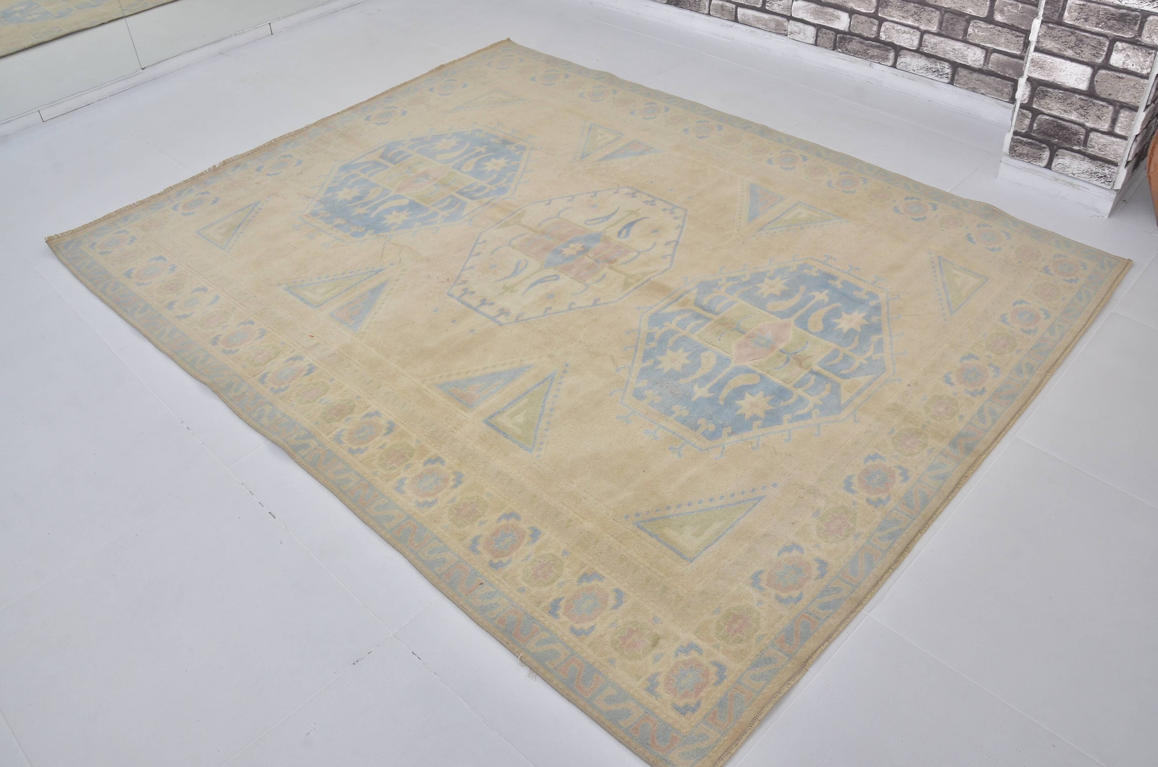 Bohemian Soft Colour Oushak Vintage Rug sku 2038