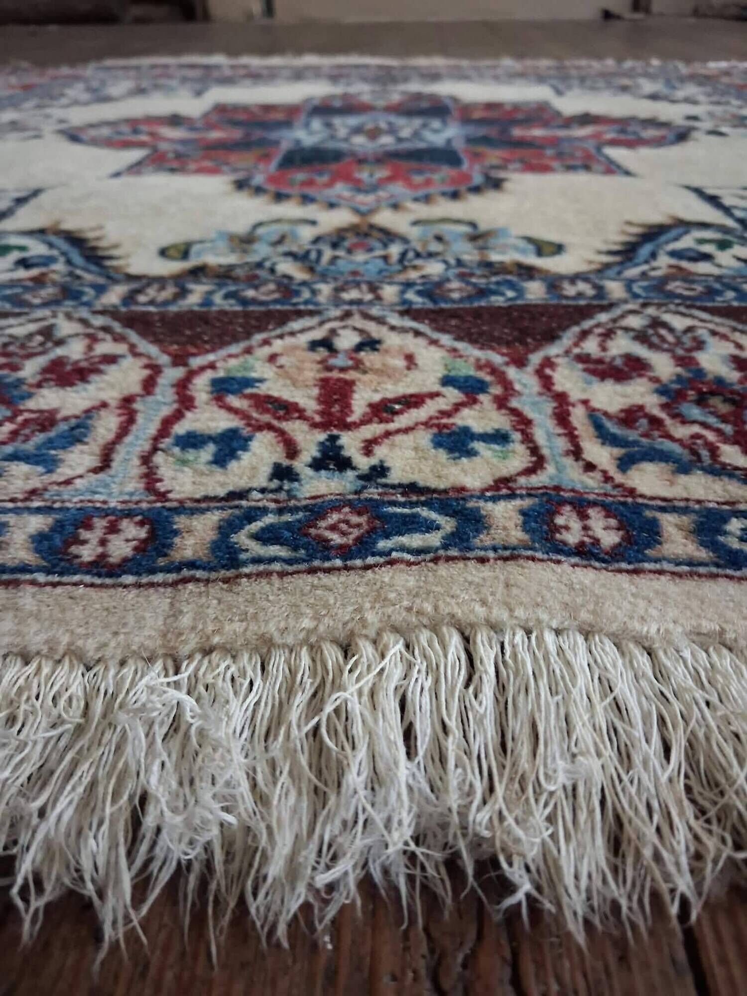 Handmade Persian Nain carpet 103x103cm