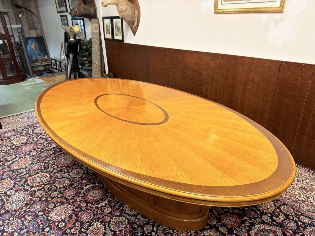 Grande table de conférence Globe Wernicke anglaise