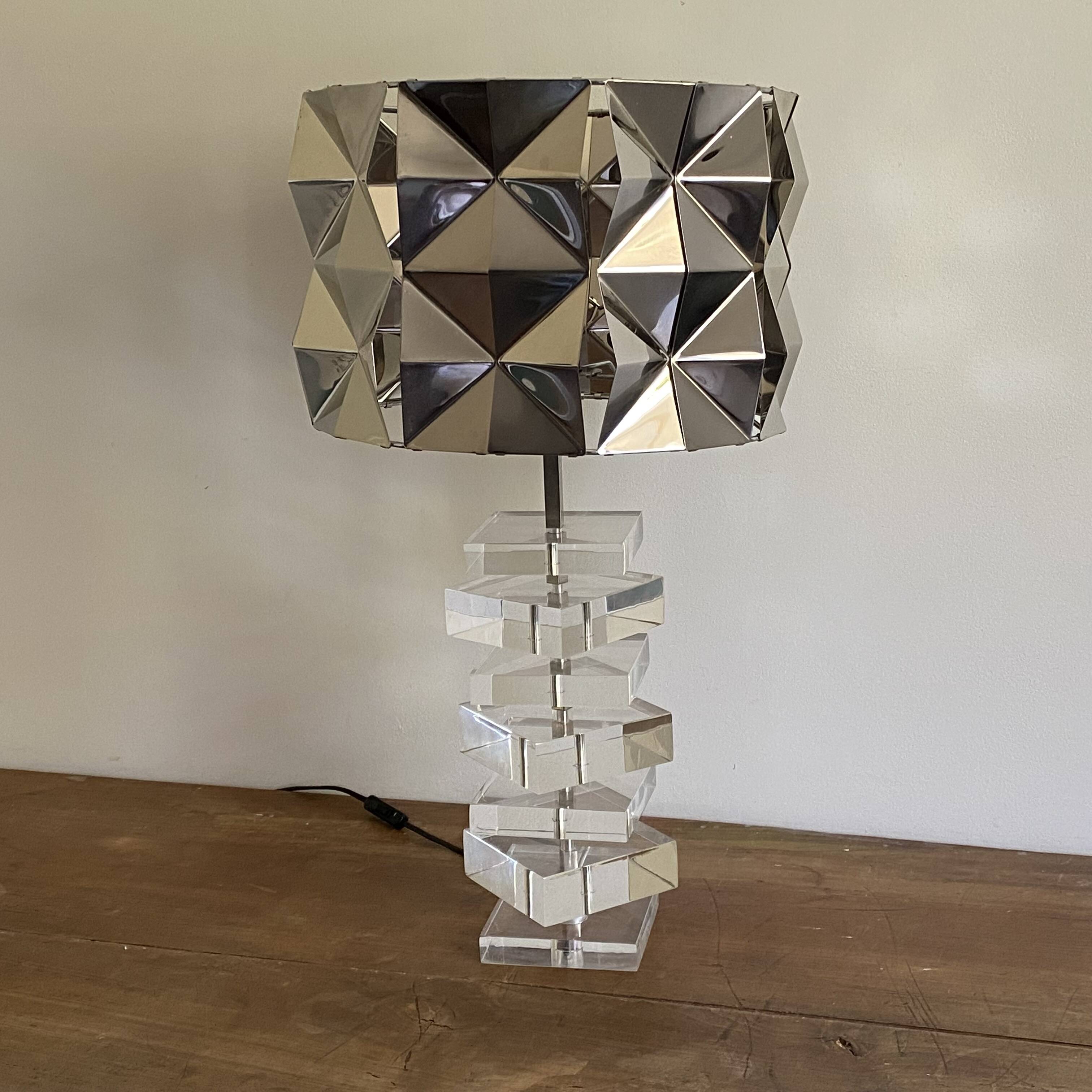 Space age lamp in plexiglass, 1970