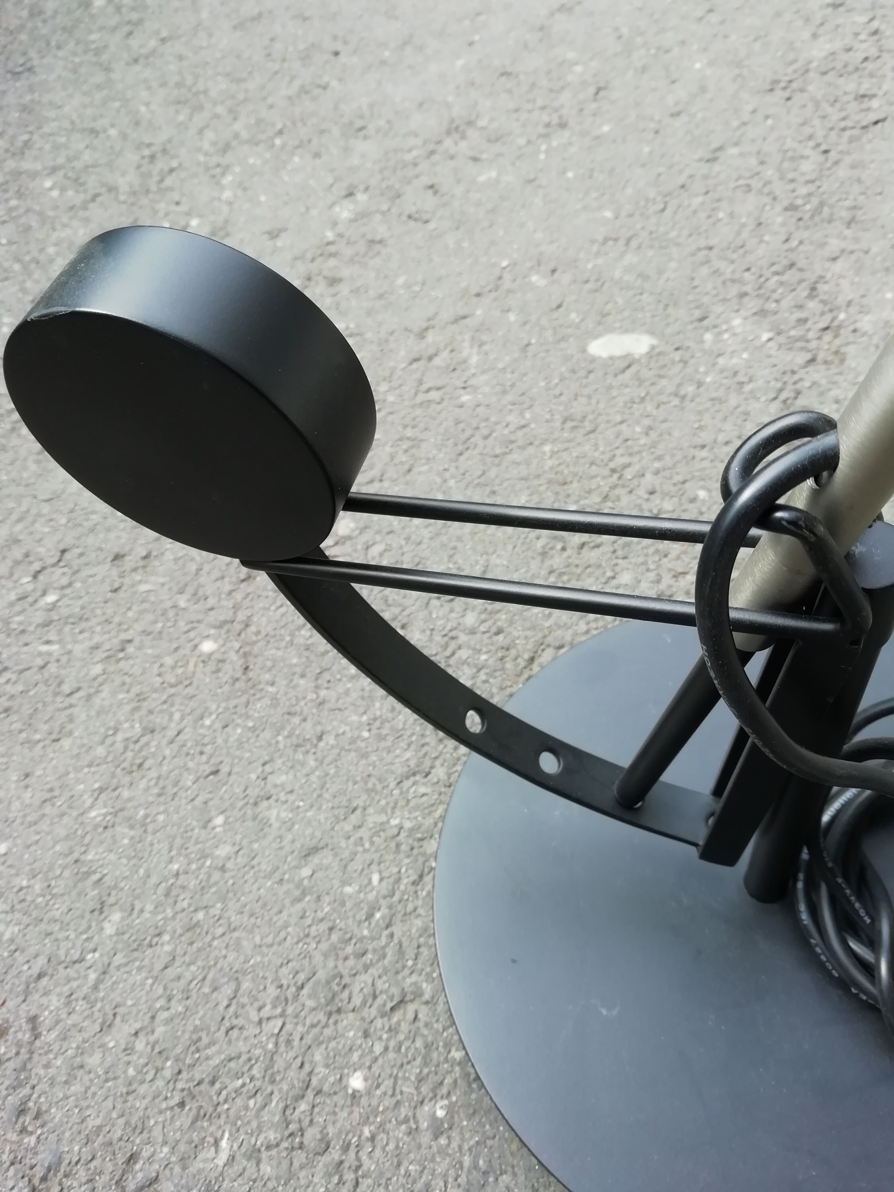 Mantis B53 desk lamp