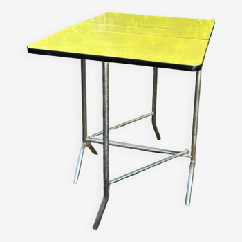 Vintage pop 70s yellow formica folding table