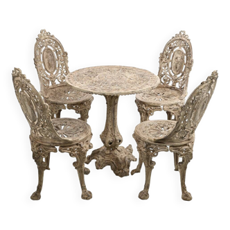 20th century cast iron garden furniture with baroque design